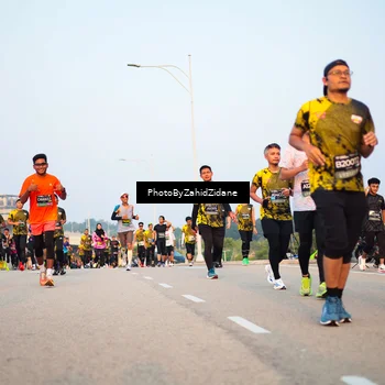 Runner Photo 6677631