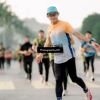 Runner Photo 6677664
