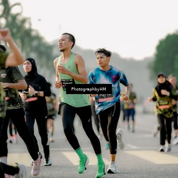 Runner Photo 6677687