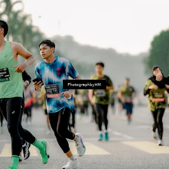 Runner Photo 6677689