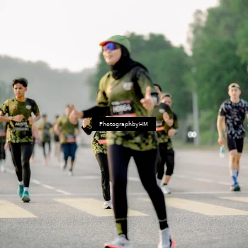 Runner Photo 6677696