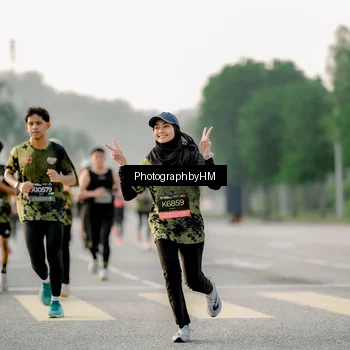 Runner Photo 6677719