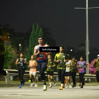 Runner Photo 6677720