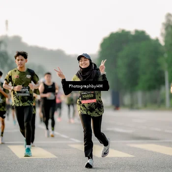 Runner Photo 6677725