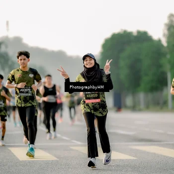 Runner Photo 6677728