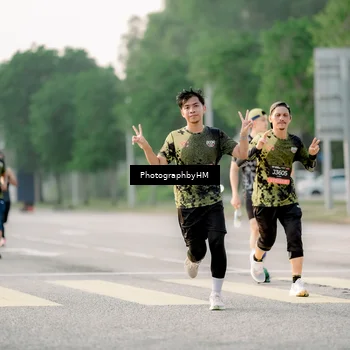 Runner Photo 6677734