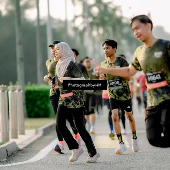 Runner Photo 6677768