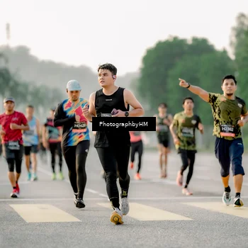 Runner Photo 6677780