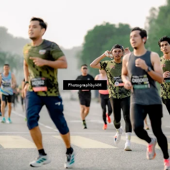 Runner Photo 6677815