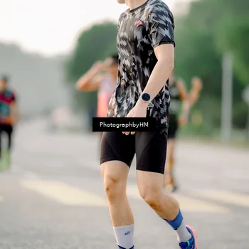 Runner Photo 6677828
