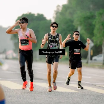 Runner Photo 6677836