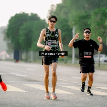 Runner Photo 6677860