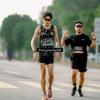 Runner Photo 6677867