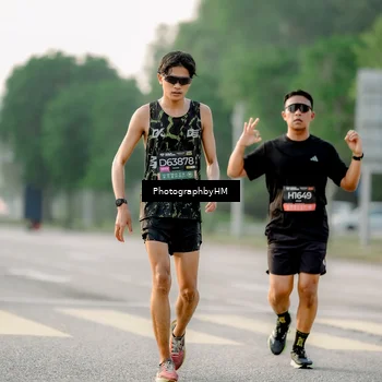 Runner Photo 6677878