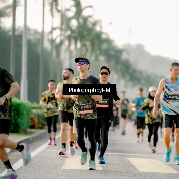 Runner Photo 6677914