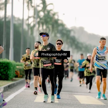 Runner Photo 6677915