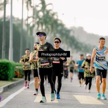 Runner Photo 6677916