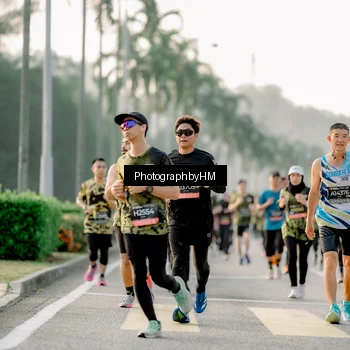Runner Photo 6677925