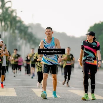 Runner Photo 6677945