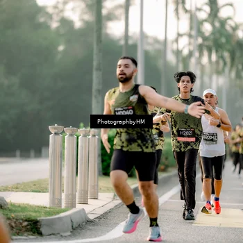 Runner Photo 6677970