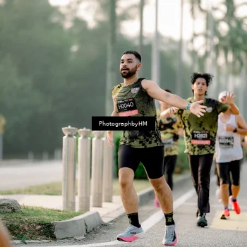 Runner Photo 6677982