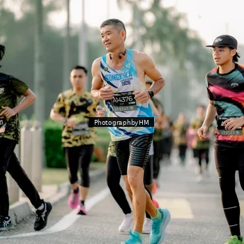 Runner Photo 6677993