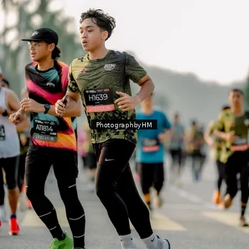 Runner Photo 6678004
