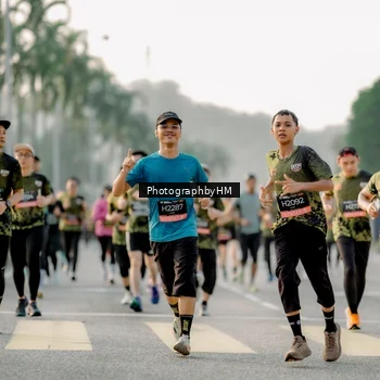 Runner Photo 6678014