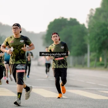 Runner Photo 6678040