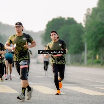 Runner Photo 6678041