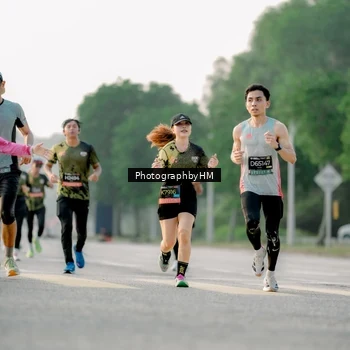 Runner Photo 6678053