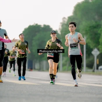 Runner Photo 6678054