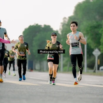 Runner Photo 6678059