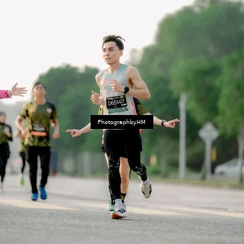 Runner Photo 6678070