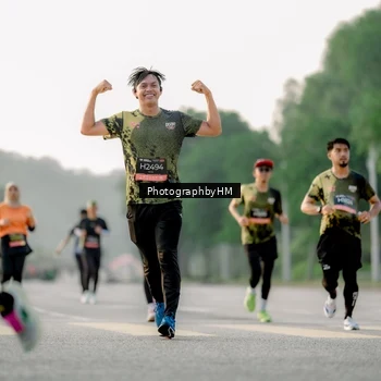 Runner Photo 6678094