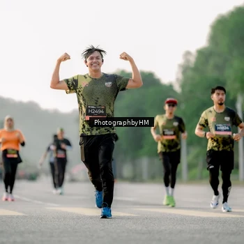 Runner Photo 6678104