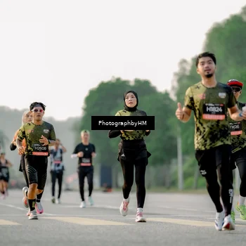 Runner Photo 6678121