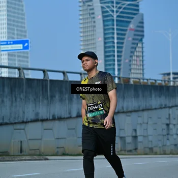 Runner Photo 6678140