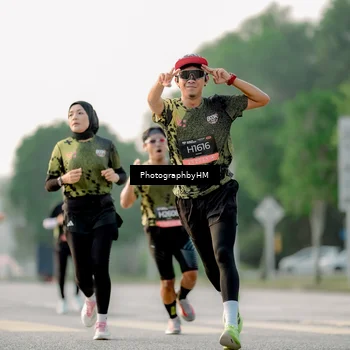 Runner Photo 6678153