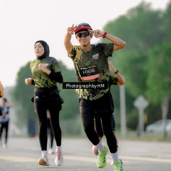 Runner Photo 6678160