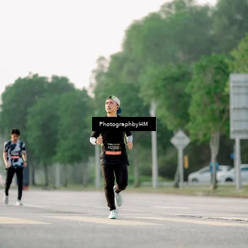 Runner Photo 6678184