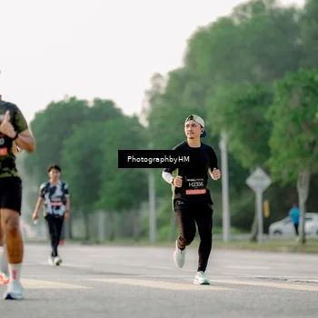 Runner Photo 6678191