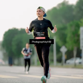Runner Photo 6678226