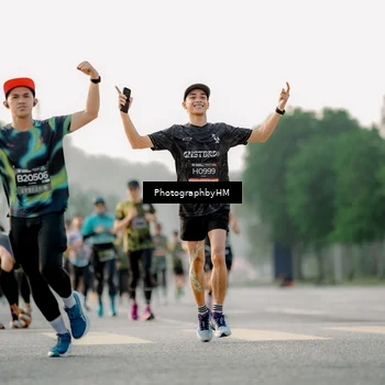 Runner Photo 6678253