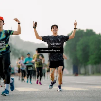 Runner Photo 6678258