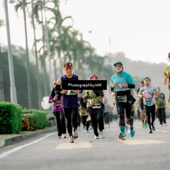 Runner Photo 6678293