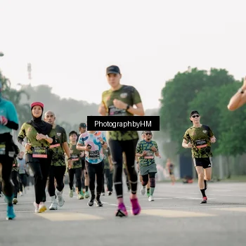 Runner Photo 6678326