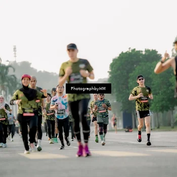 Runner Photo 6678342