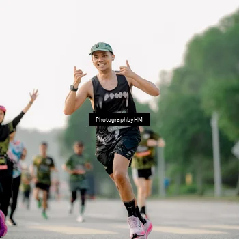 Runner Photo 6678343