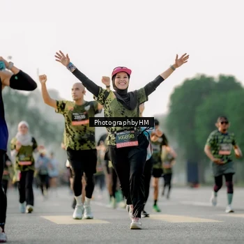Runner Photo 6678365